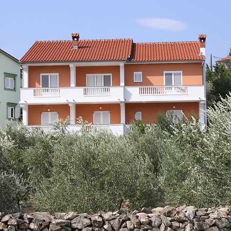 Apartments Sandra Palit Kültér fotó