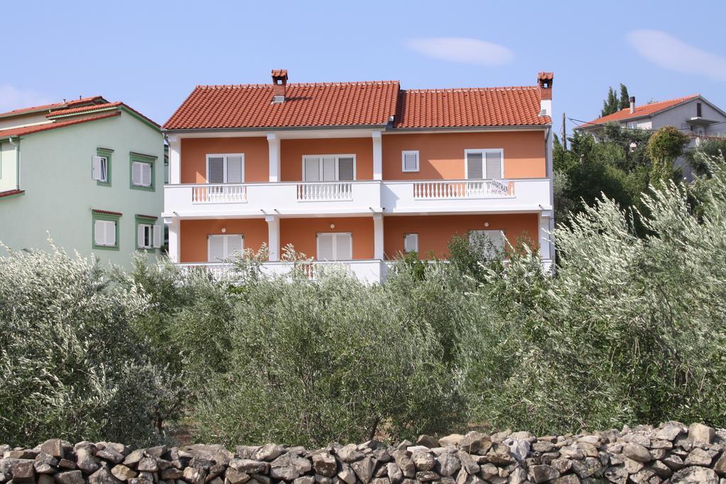 Apartments Sandra Palit Kültér fotó